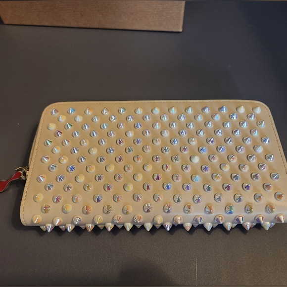 Authentic Louboutin Pannettone Wallet - Picture 2 of 14